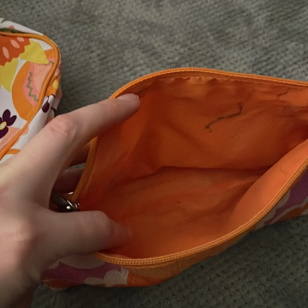 Lot of 7 make up bags
